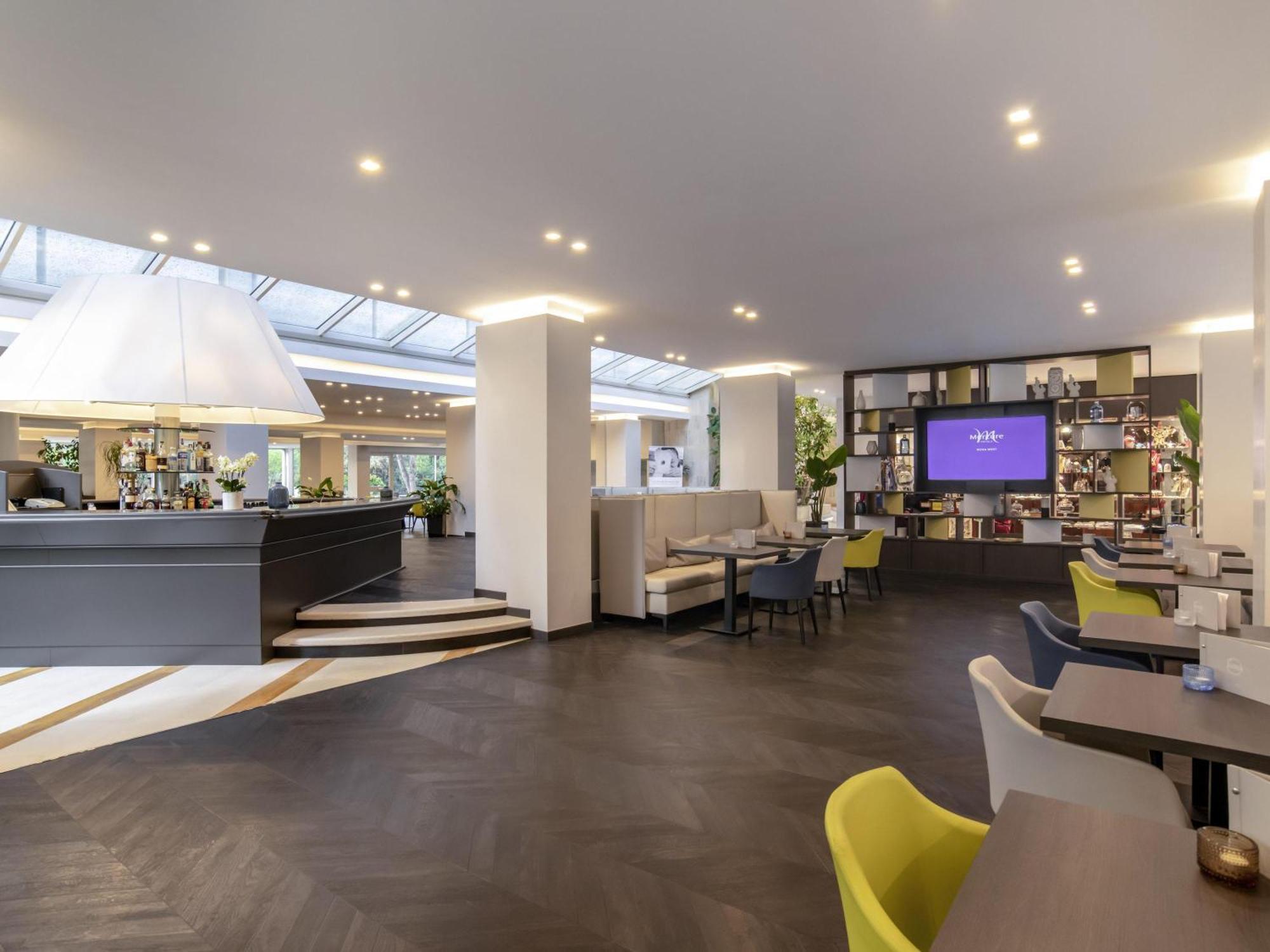 Mercure Roma West, Rome